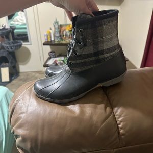 Sperry boots